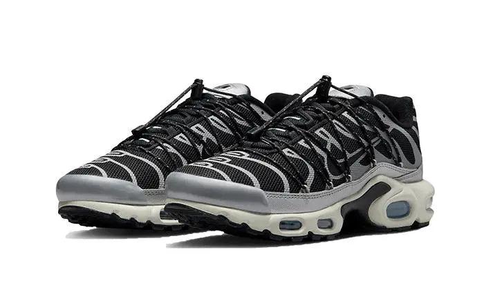 Air Max Plus Lace Toggle Black Grey