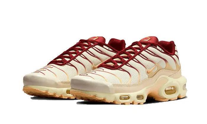 Air Max Plus Sail Team Red