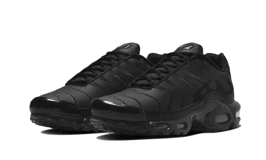 Air Max Plus Triple Black Leather