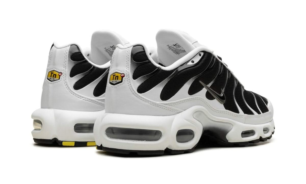 Air Max Plus White Black Metallic Pewter - MNR Sneakers