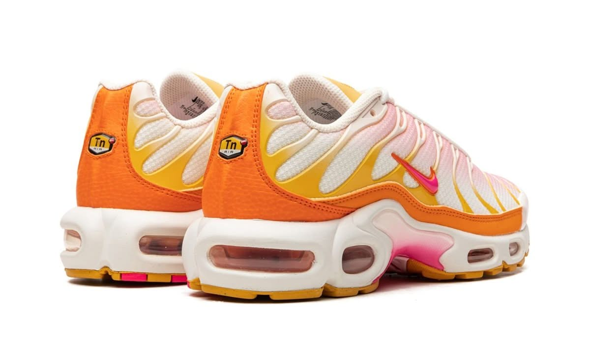 Air Max Plus White Orange Pink - MNR Sneakers