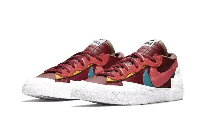 Blazer Low Sacai Kaws Team Red