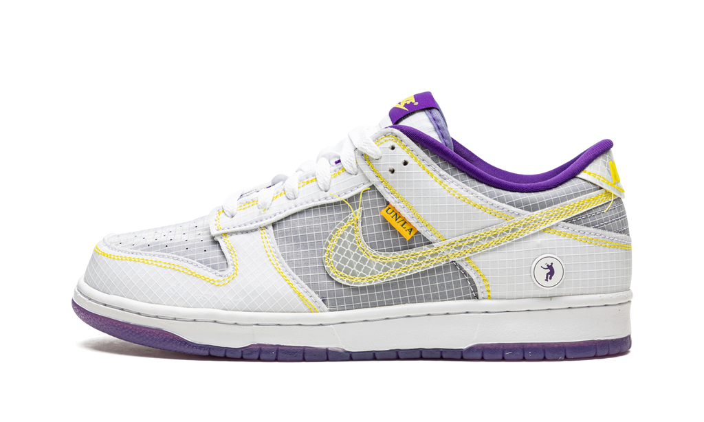 Dunk Low Union Passport Pack Court Lila