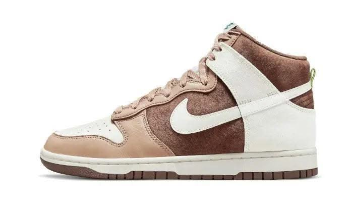 Dunk High Light Chocolate - MNR Sneakers