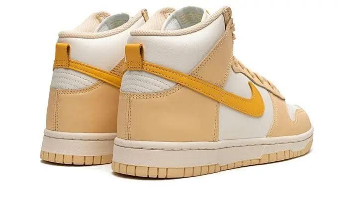 Dunk High Pale Vanilla - MNR Sneakers