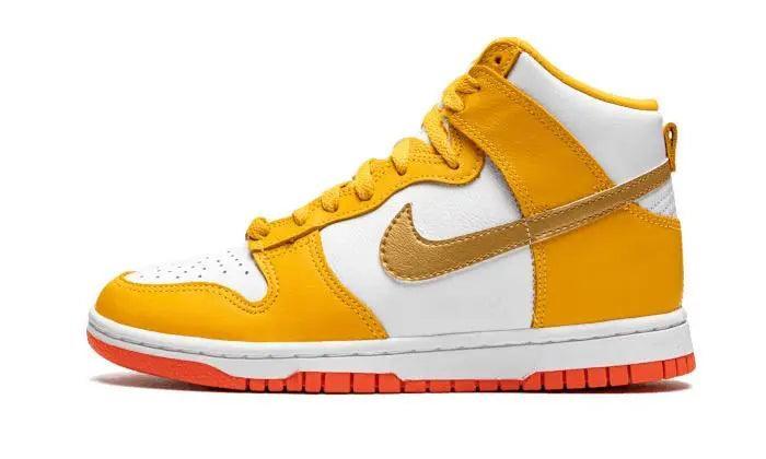 Dunk High University Gold