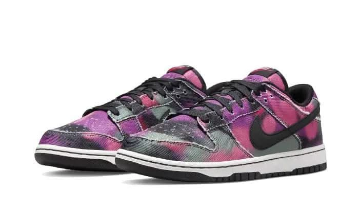 Dunk Low Graffiti Pink - MNR Sneakers