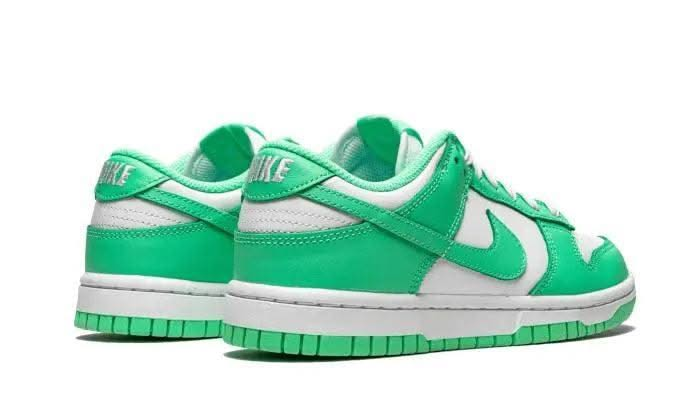 Dunk Low Green Glow - MNR Sneakers