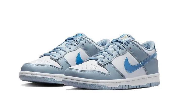 Dunk Low Hologram