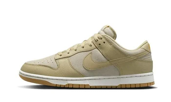 Dunk Low Khaki Suede Gum - MNR Sneakers