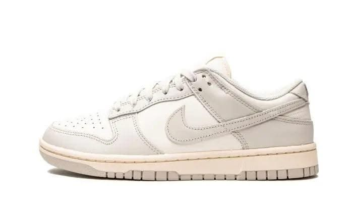 Dunk Low Light Bone - MNR Sneakers