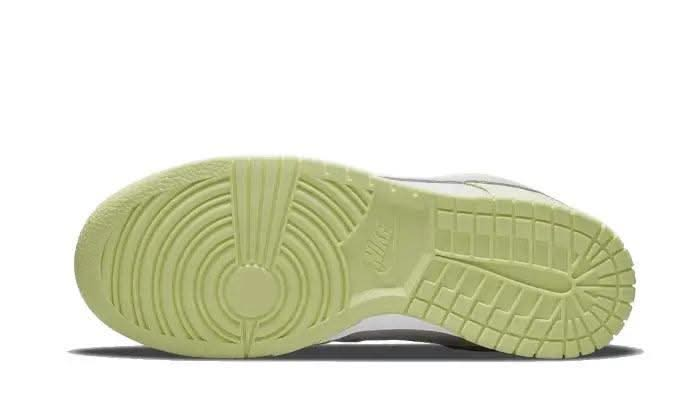 Dunk Low Lime Ice - MNR Sneakers