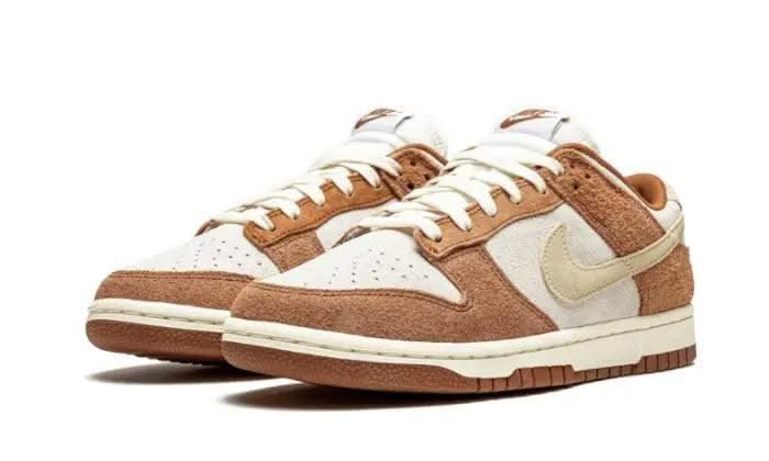 Dunk Low Medium Curry - MNR Sneakers