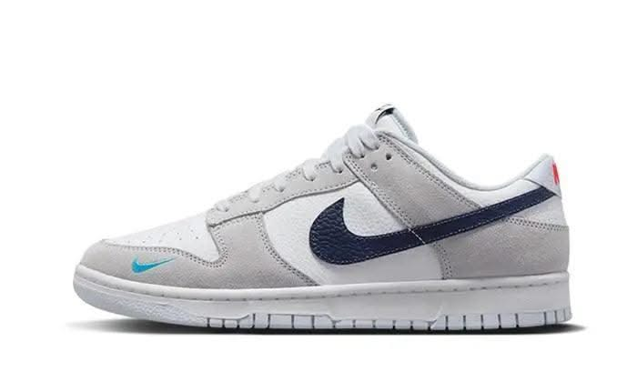 Dunk Low Mini Swoosh Midnight Navy - MNR Sneakers