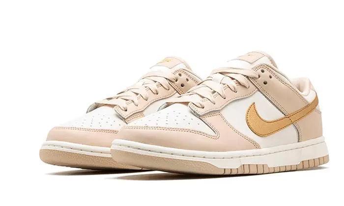 Dunk Low Phantom Metallic Gold