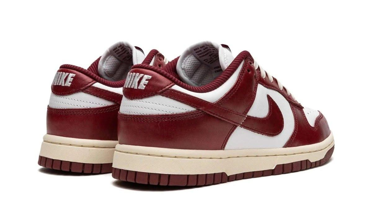 Dunk Low PRM Team Red - MNR Sneakers