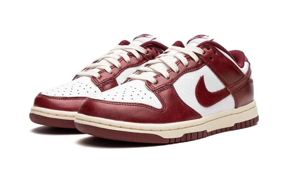 Dunk Low PRM Team Red - MNR Sneakers