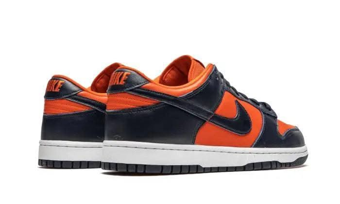 Dunk Low SP Champ Colors - MNR Sneakers