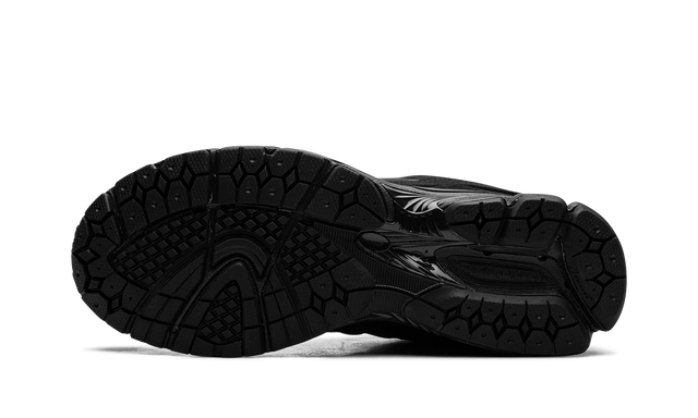 2002R Triple Black Suede - U2002RBL