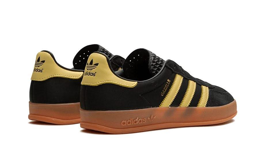 Gazelle Indoor Core Black Almost Yellow - MNR Sneakers