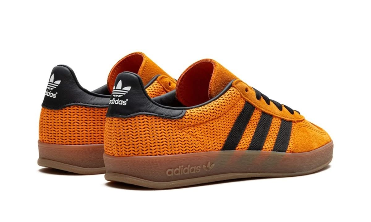 Gazelle Indoor Orange Gum - MNR Sneakers