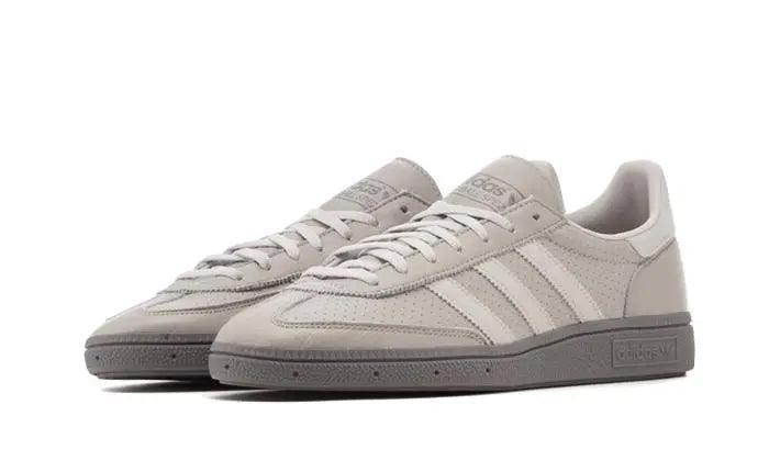 Handball Spezial Triple Grey