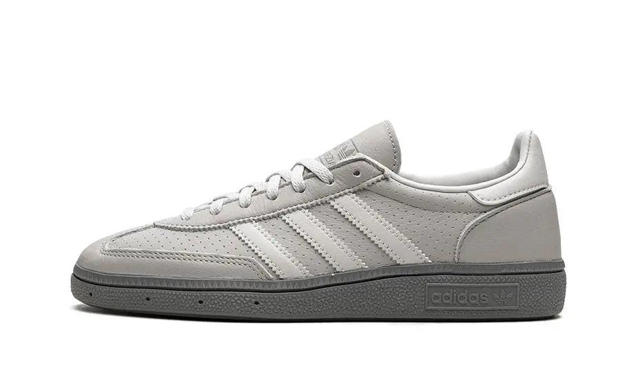 Handball Spezial Triple Grey