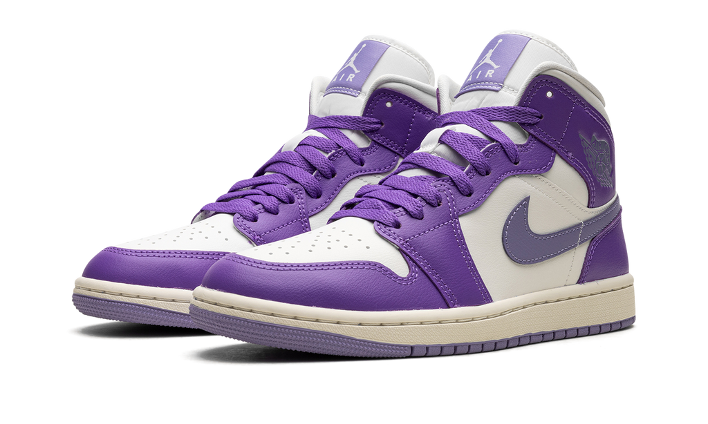 Air Jordan 1 Mid Action Grape