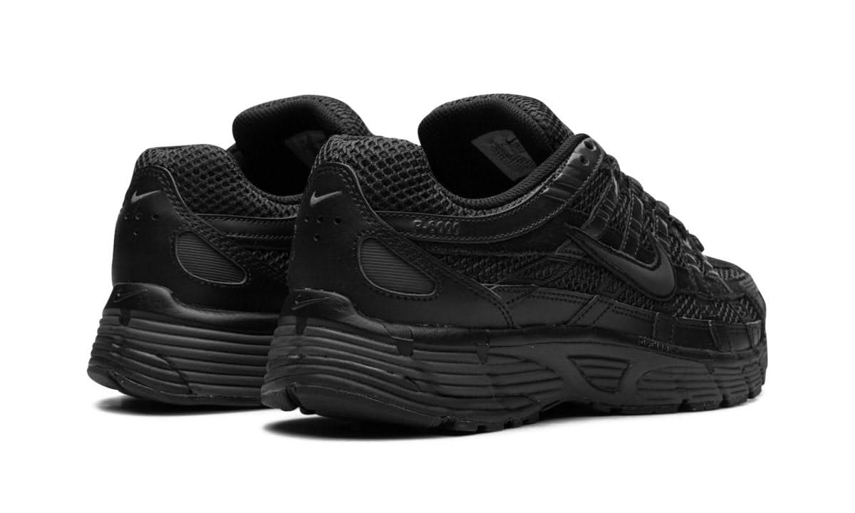 P-6000 Premium Triple Black - MNR Sneakers