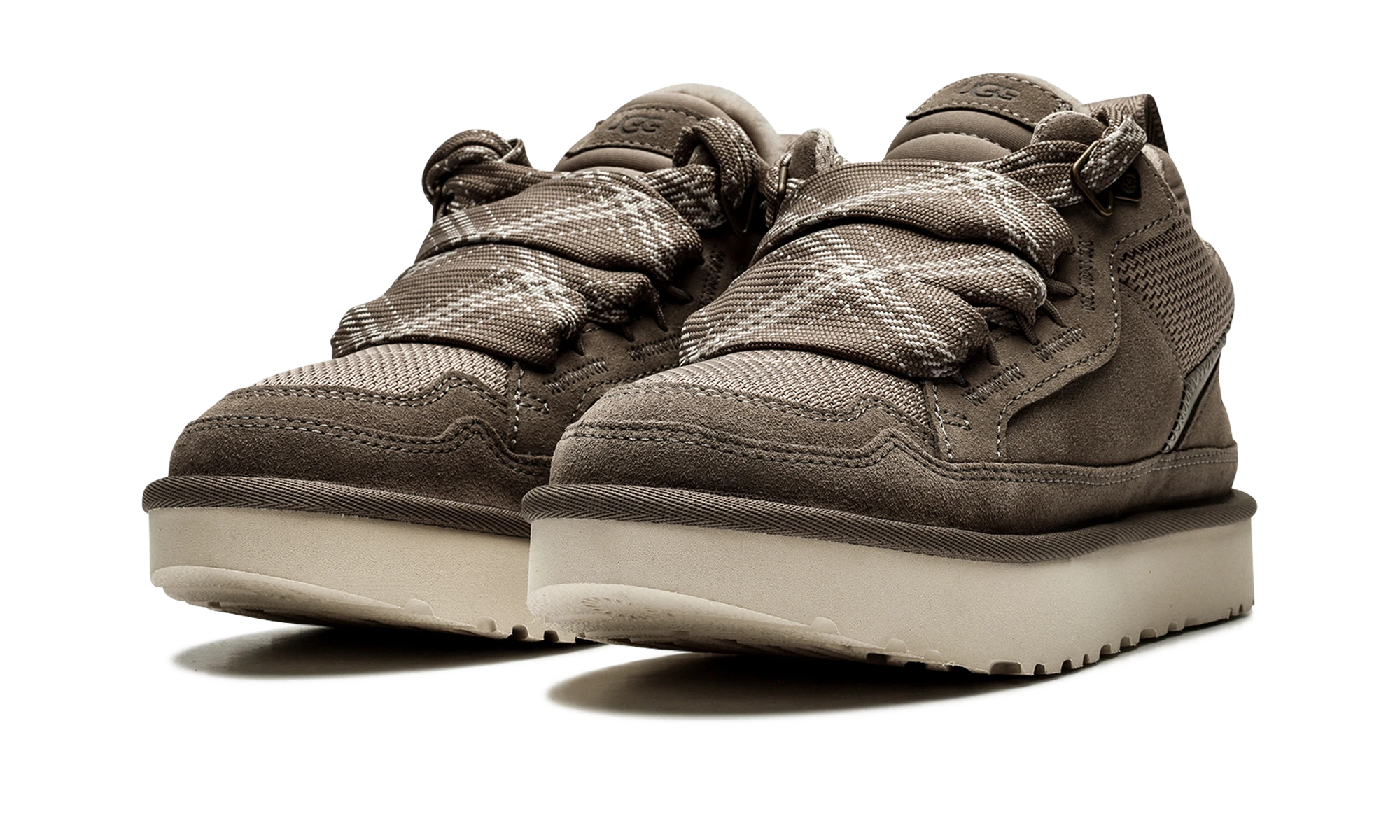 Paire de sneakers UGG Lowmel Smoke Plume neuve et authentique avec boîte d'origine.