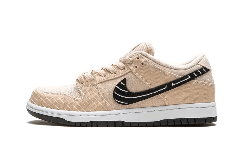 SB Dunk Low Albino & Preto