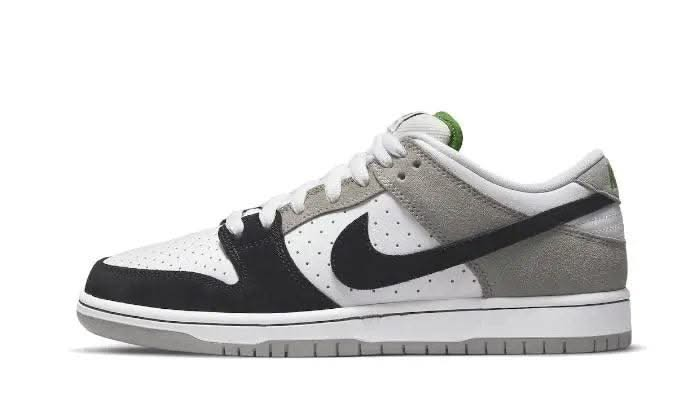 SB Dunk Low Chlorophyll - MNR Sneakers