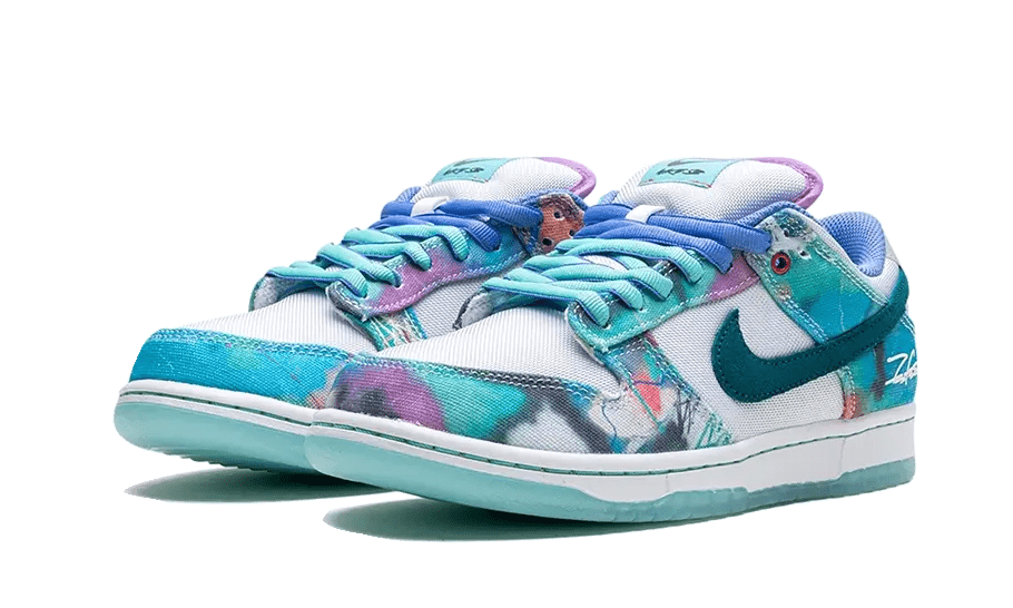 SB Dunk Low Futura Laboratories Bleached Aqua