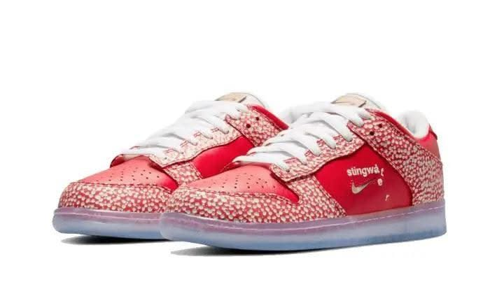 SB Dunk Low Stingwater Magic Mushroom - MNR Sneakers