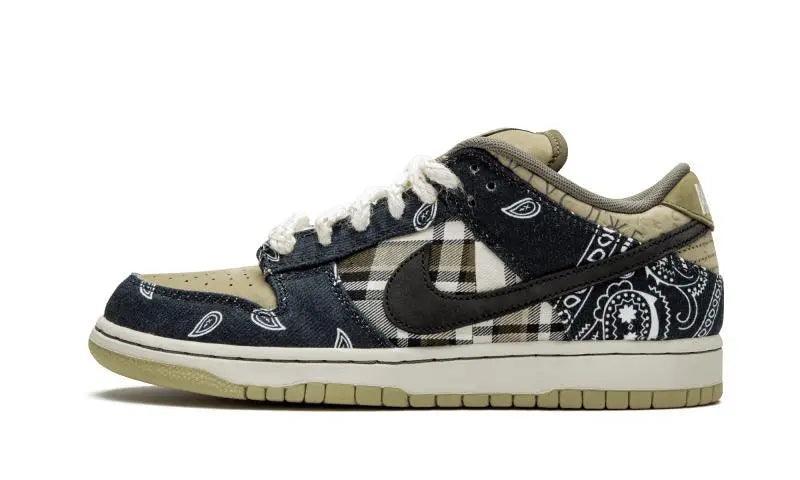 SB Dunk Low Travis Scott