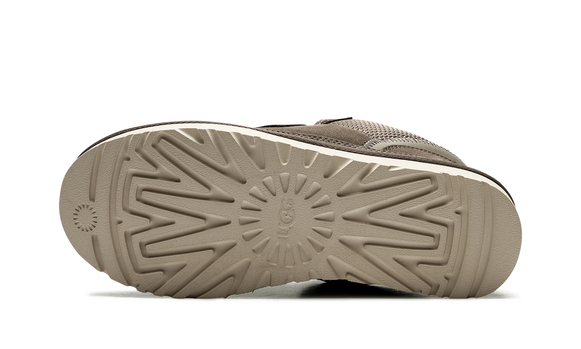 Semelle extérieure en caoutchouc de la UGG Lowmel Smoke Plume.