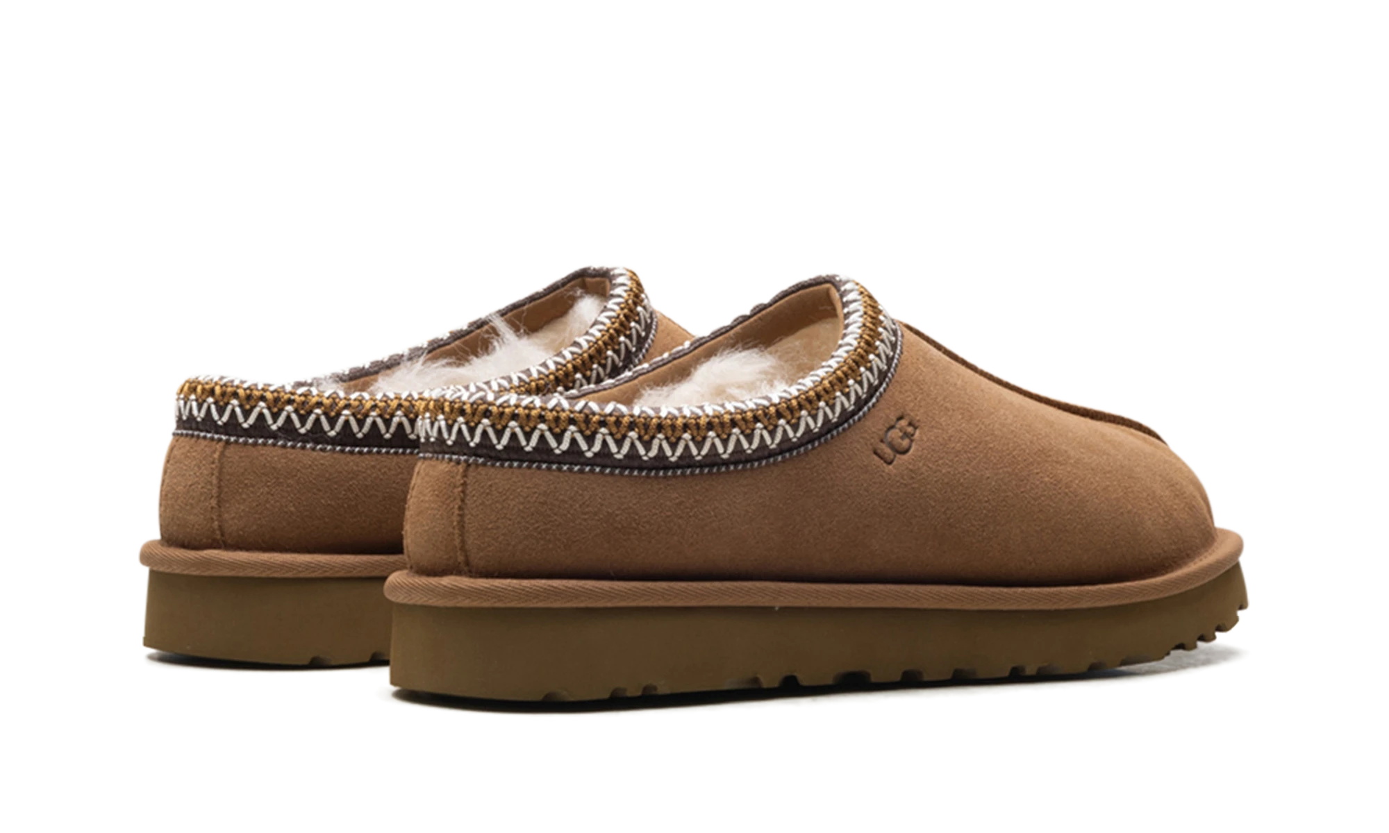 Vue arrière des talons de la UGG Tasman II Slipper Chestnut.
