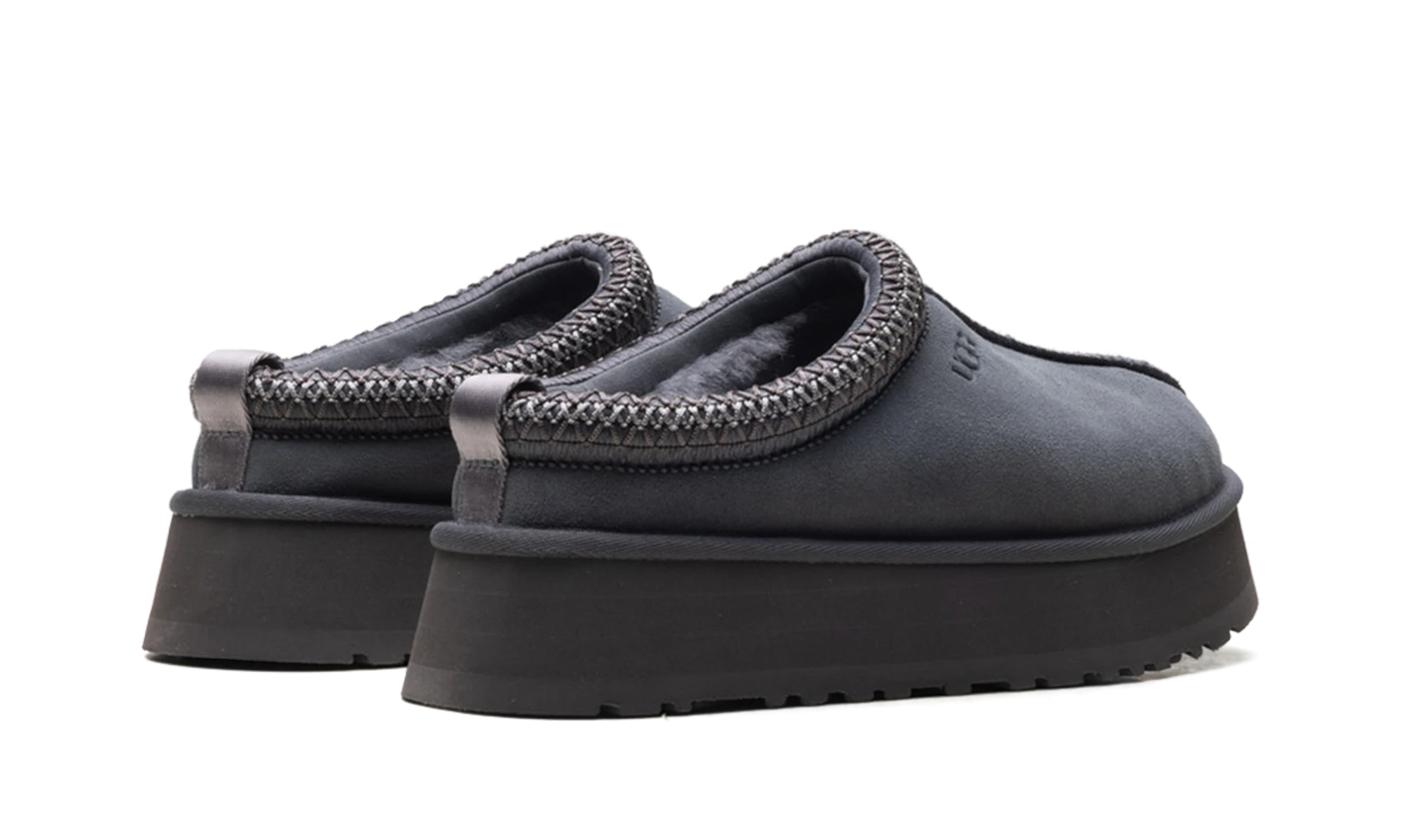 Vue arrière des talons de la UGG Tazz II Slipper Obsidian.