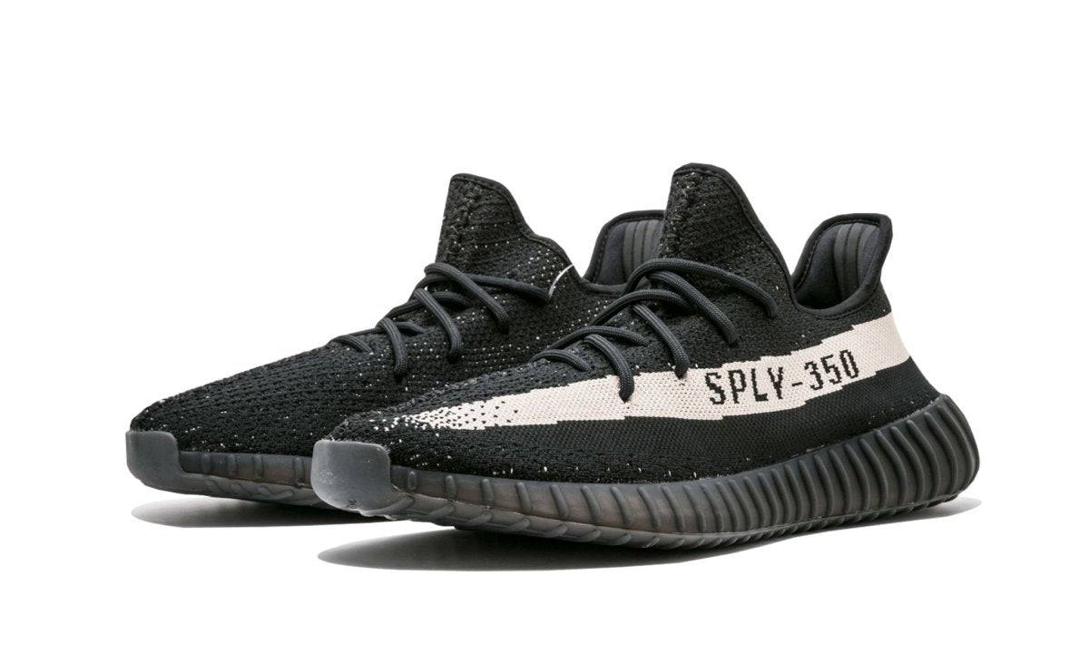 Yeezy Boost 350 V2 Core Black White (Oreo)